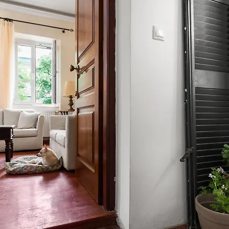 Stella Stunning Apartment